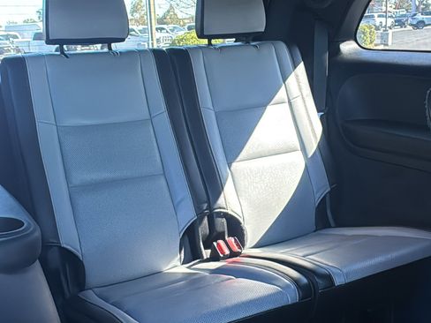 Used 2022 Dodge Durango R/T w/ Blacktop Package image 16