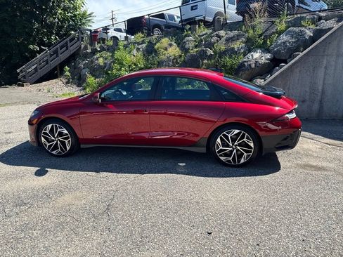 Used 2023 Hyundai Ioniq 6 SEL AWD/4WD image 2