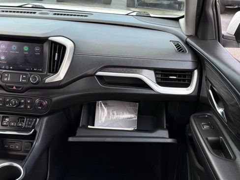 Used 2020 GMC Terrain SLT image 25