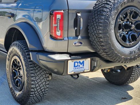 Used 2023 Ford Bronco Badlands AWD/4WD image 15