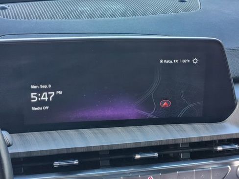 Used 2023 Kia Telluride SX image 12