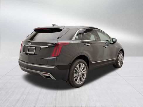 Certified 2023 Cadillac XT5 Premium Luxury w/ LPO, Floor Liner Package AWD/4WD image 5