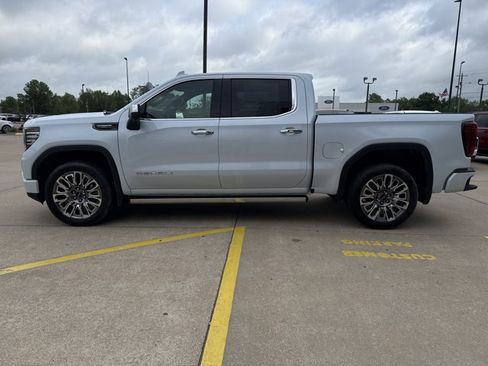 New 2026 GMC Sierra 1500 Denali Ultimate AWD/4WD image 12