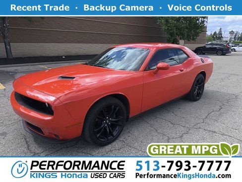 Used 2018 Dodge Challenger SXT w/ Blacktop Package RWD image 1