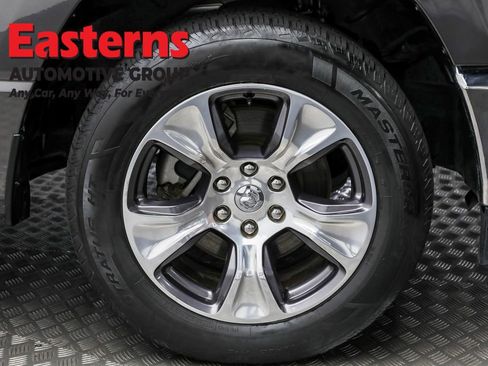 Used 2024 RAM 1500 Laramie image 30