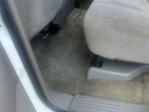 Used 2004 Chevrolet Tahoe LS image 30