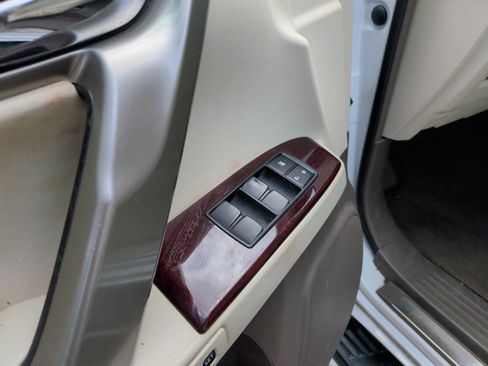Used 2019 Lexus GX 460 Premium AWD/4WD image 15