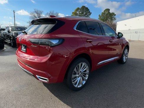 New 2026 Buick Envision Avenir image 8