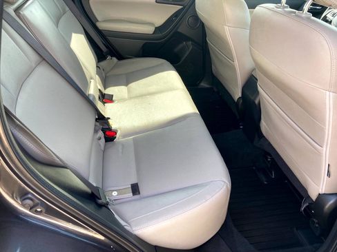 Used 2017 Subaru Forester 2.5i Limited AWD/4WD image 13