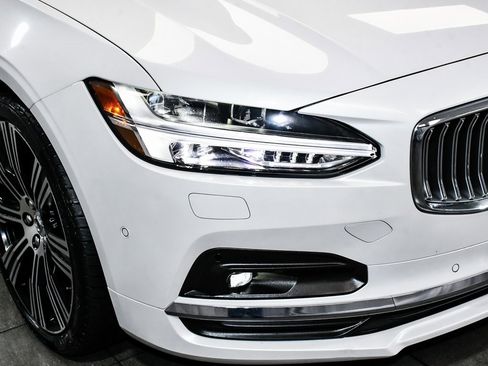 Used 2023 Volvo S90 B6 Ultimate w/ Protection Package image 72