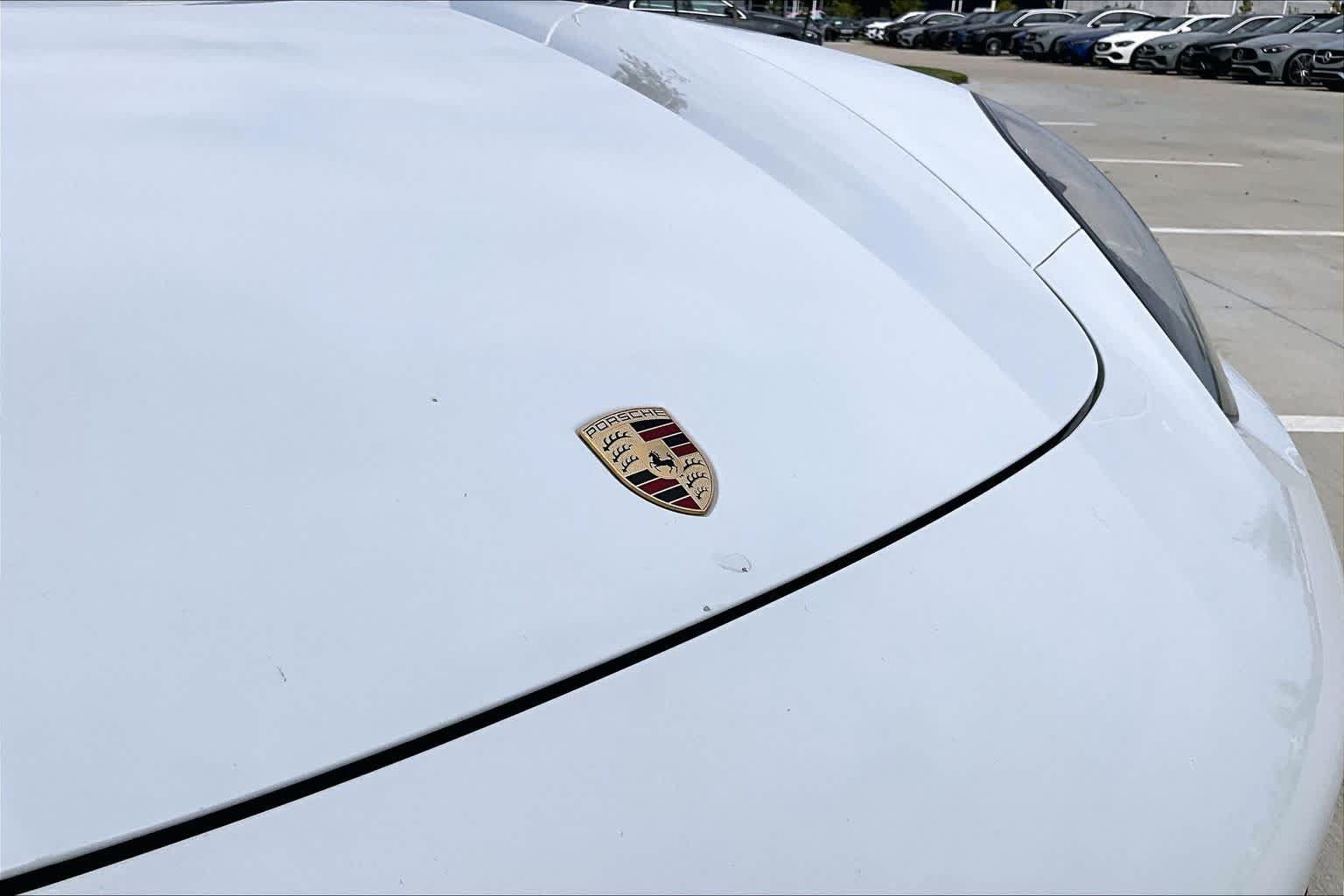Used 2018 Porsche Panamera 4 w/ Premium Package Plus AWD/4WD image 10