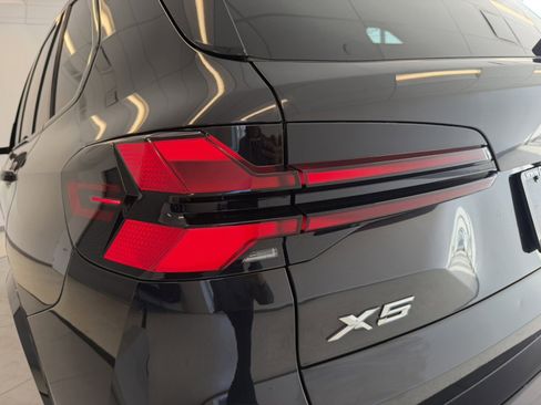 Used 2024 BMW X5 xDrive40i w/ M Sport Package image 56