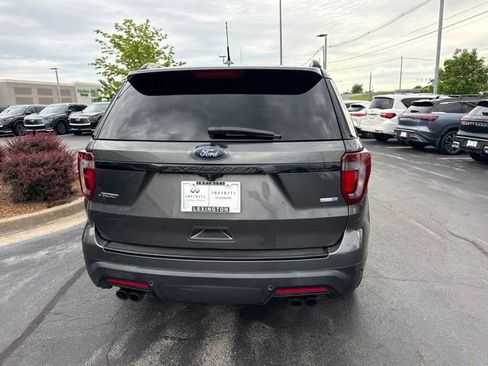 Used 2018 Ford Explorer Sport w/ Equipment Group 401A AWD/4WD image 9
