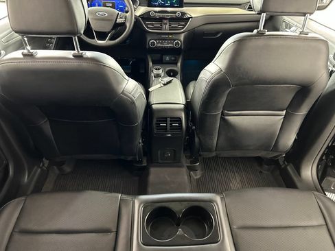 Used 2022 Ford Escape Titanium w/ Class II Trailer Tow Package AWD/4WD image 30