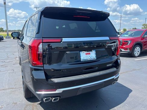 New 2026 GMC Yukon Denali w/ Denali Reserve Package AWD/4WD image 5