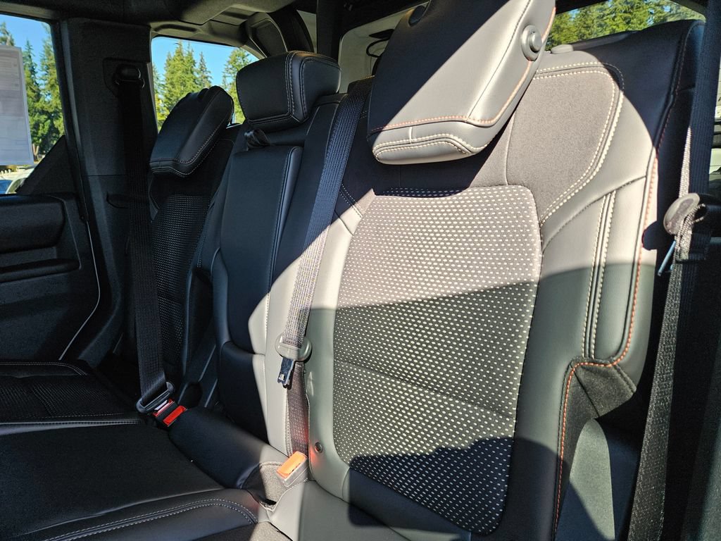 New 2026 Ford Bronco Raptor w/ Interior Carbon Fiber Pack AWD/4WD image 14