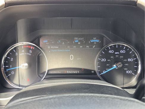 Used 2019 Ford F350 Lariat w/ Lariat Ultimate Package AWD/4WD image 15
