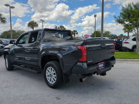 Certified 2024 Toyota Tacoma SR5 AWD/4WD image 8