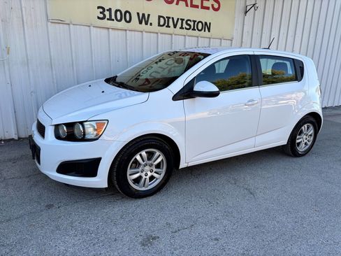 Used 2015 Chevrolet Sonic LT image 8