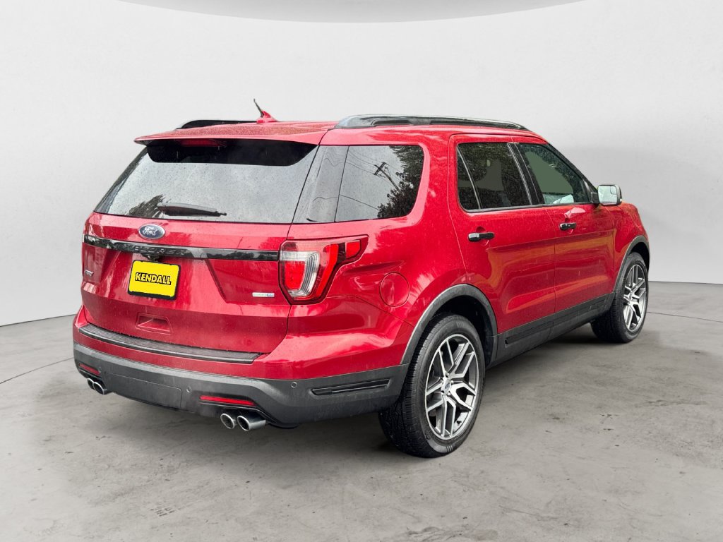 Used 2018 Ford Explorer Sport AWD/4WD image 5