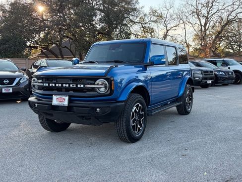 Used 2024 Ford Bronco Outer Banks image 7