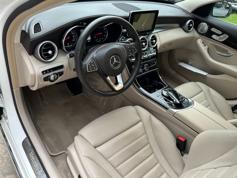 Used 2015 Mercedes-Benz C 300 4MATIC Sedan image 18