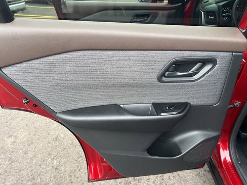 Certified 2023 Nissan Rogue S image 11