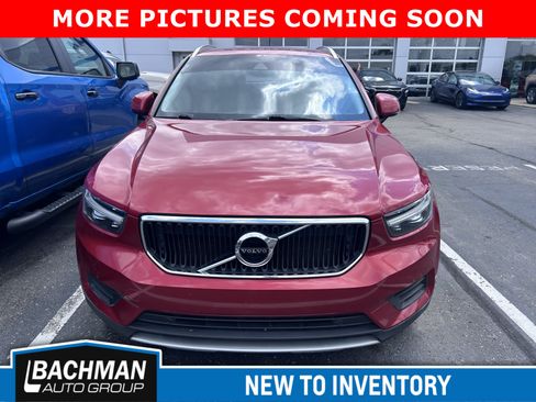 Used 2019 Volvo XC40 T5 Momentum AWD/4WD image 3