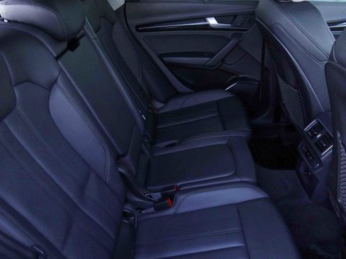 Used 2018 Audi Q5 2.0T Premium Plus w/ Premium Plus Package image 35