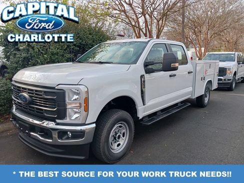 New 2026 Ford F250 XL w/ XL Chrome Package AWD/4WD image 1