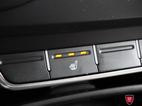 Used 2018 Kia Sorento LX image 7