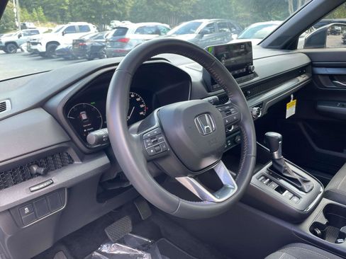 Used 2024 Honda CR-V Sport image 8