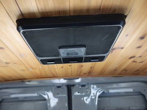 Used 2022 Mercedes-Benz Sprinter 2500 w/ Parking Package image 34