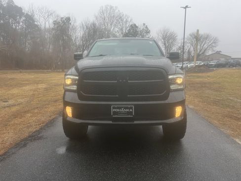 Used 2018 RAM 1500 Express w/ Black Ram 1500 Express Group image 2