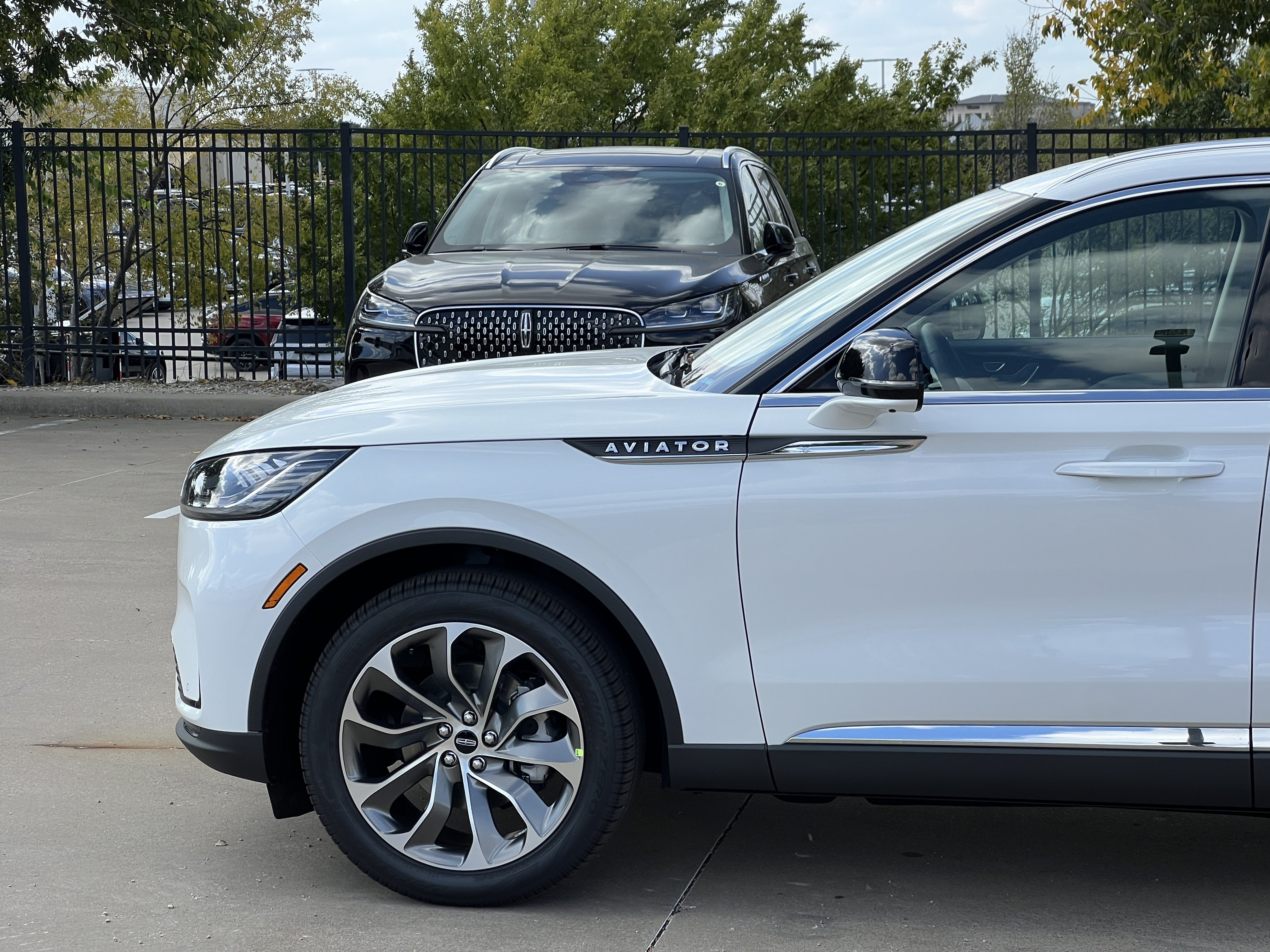 New 2027 Lincoln Aviator Reserve RWD image 5