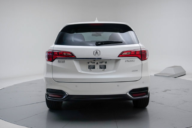 Used 2017 Acura RDX w/ Advance Package AWD/4WD image 4