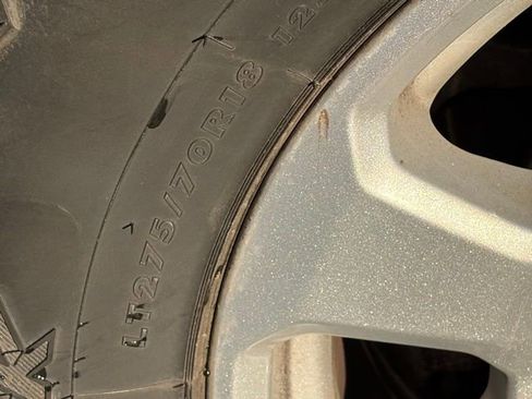 Used 2023 Ford F350 XLT image 7