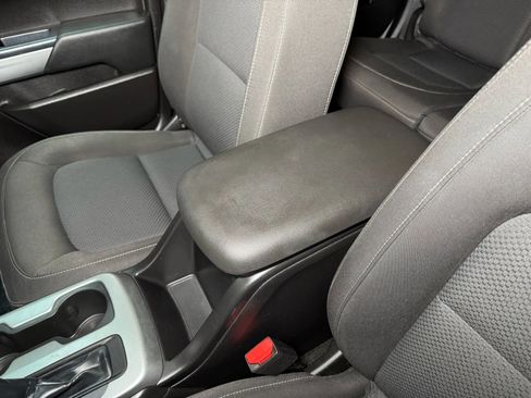 Used 2016 Chevrolet Colorado LT w/ LT Convenience Package image 36