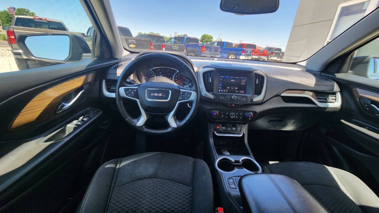 Used 2021 GMC Terrain SLE w/ Driver Convenience Package AWD/4WD image 12
