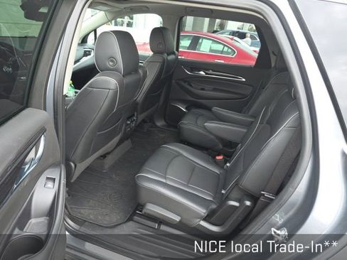 Used 2020 Buick Enclave Avenir w/ Avenir Technology Package image 11