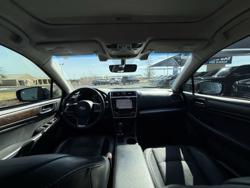 Used 2019 Subaru Outback 3.6R Limited w/ Popular Package #2 image 21
