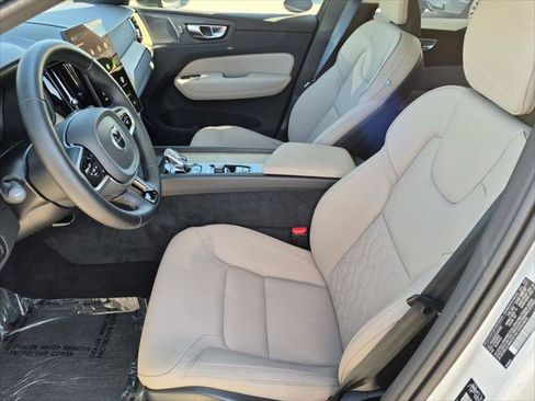 Used 2026 Volvo XC60 T8 Plus w/ Climate Package PRO AWD/4WD image 21