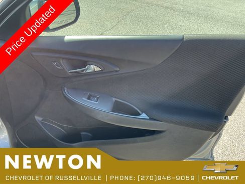 Used 2024 Chevrolet Malibu LT FWD image 29