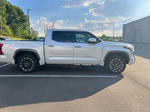 Used 2023 Toyota Tundra Limited AWD/4WD image 10