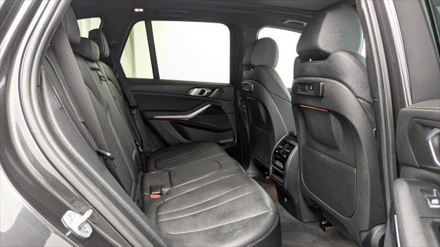 Used 2020 BMW X5 sDrive40i w/ Convenience Package RWD image 18