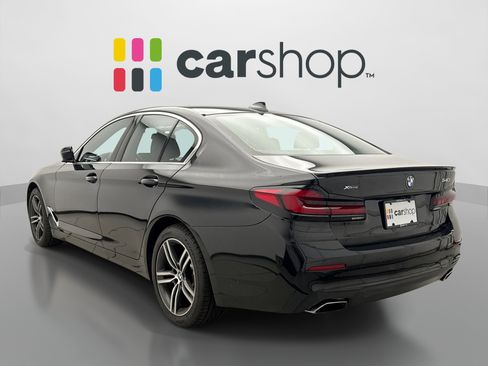 Used 2021 BMW 540i xDrive w/ Premium Package AWD/4WD image 2