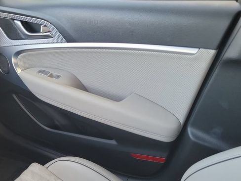 Used 2023 Genesis G70 2.0T w/ Sport Prestige Package RWD image 13