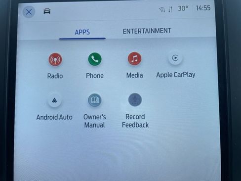 Used 2024 Ford Edge Titanium image 4