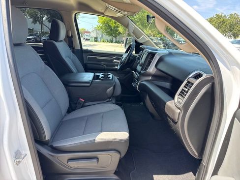 Used 2019 RAM 1500 Big Horn RWD image 23