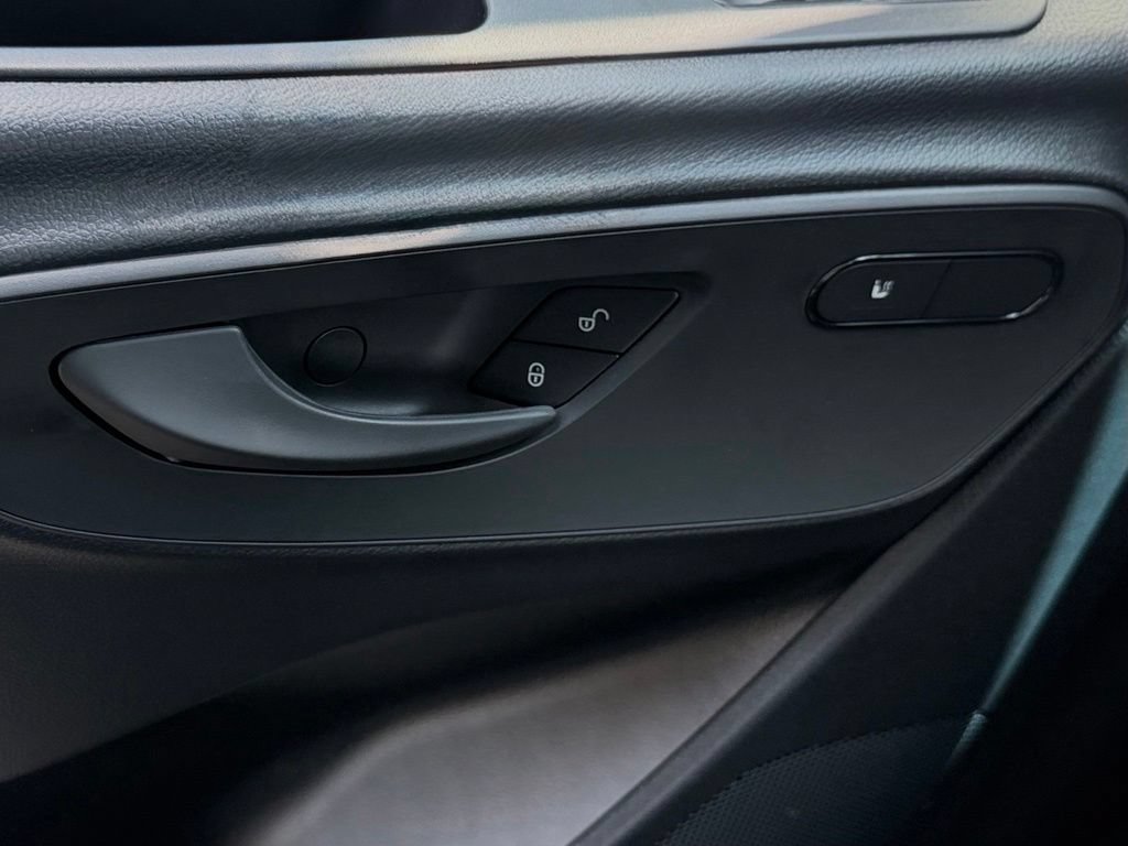 New 2026 Mercedes-Benz Sprinter 2500 image 19